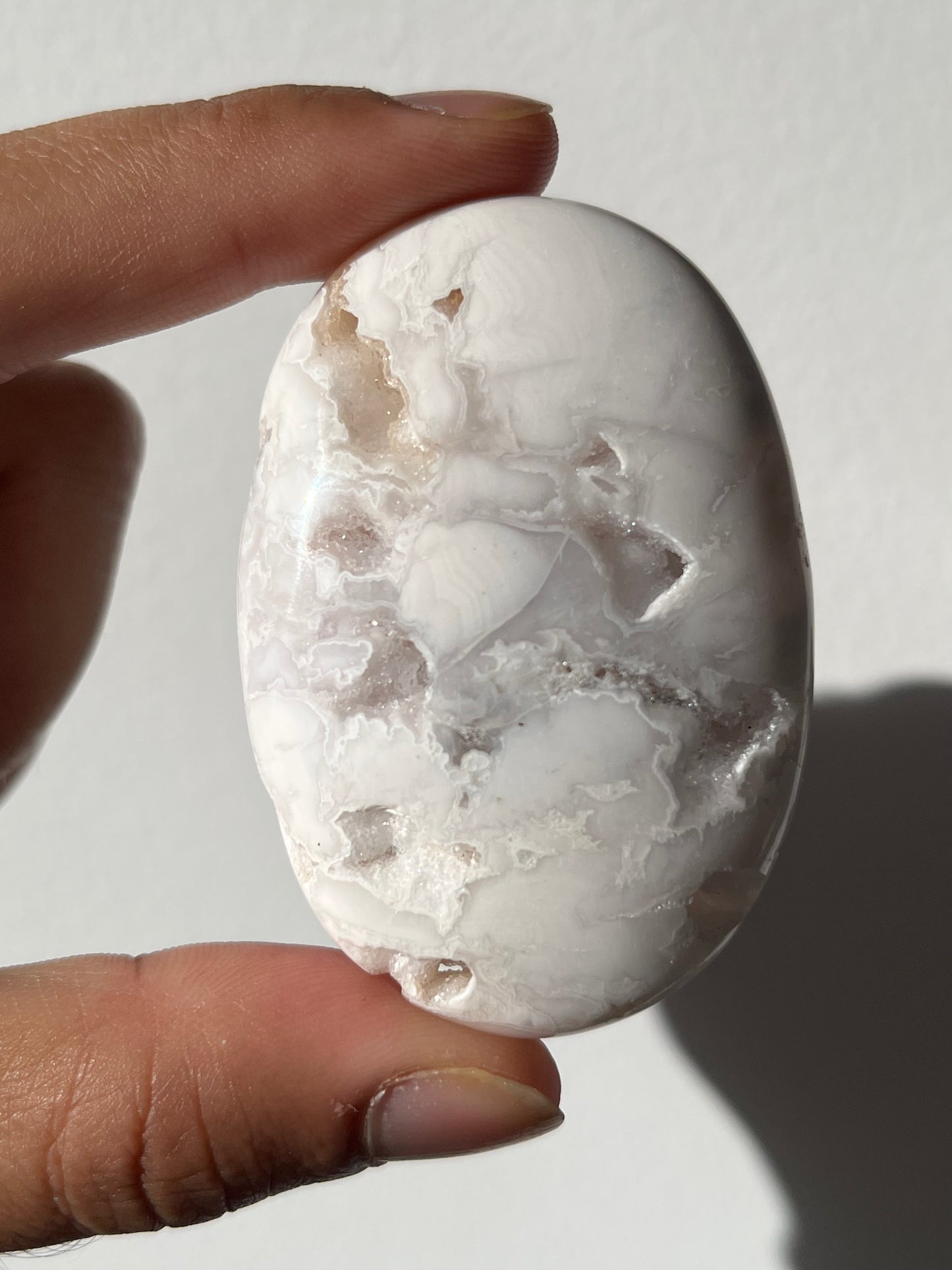 Druzy Snow Agate Palmstone L