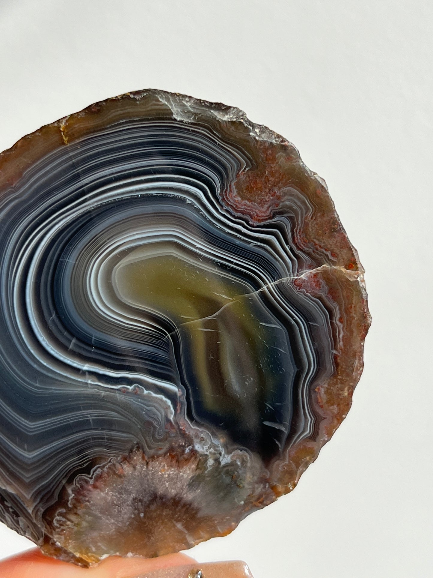 'Shadow Current' Blue-Grey East Indonesian Agate Geode Half with Parallax Effect