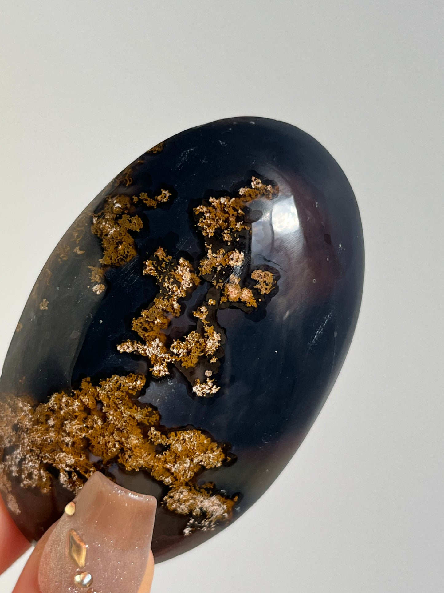 East Indonesian Agate with Golden Moss Palmstone F