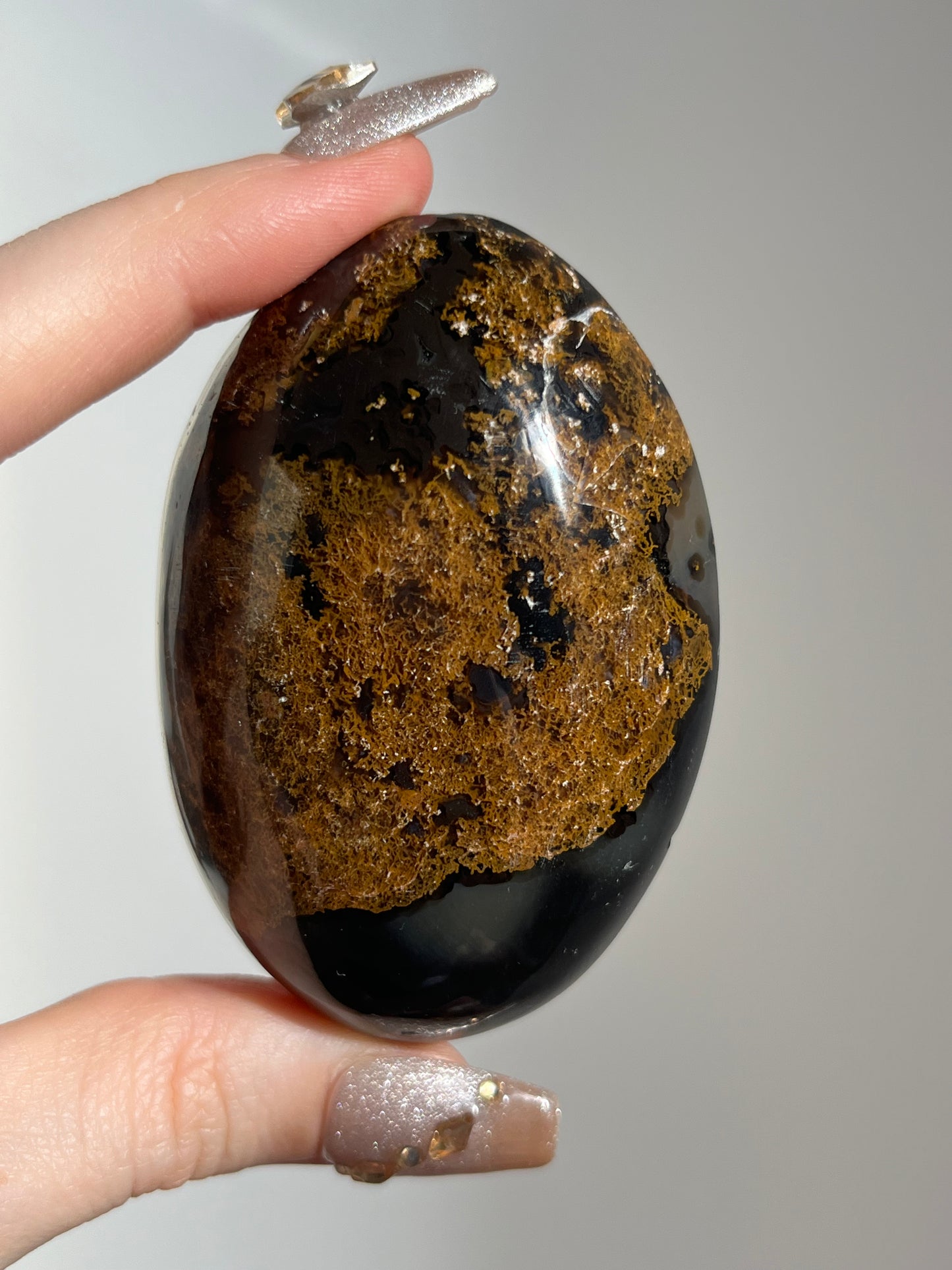 East Indonesian Agate with Golden Moss Palmstone H