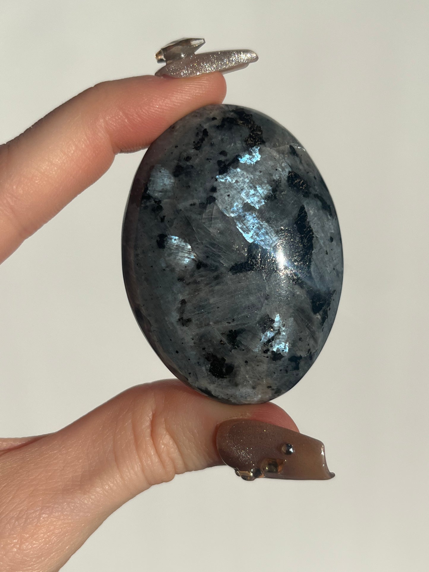 Flashy Larvikite Palmstone D