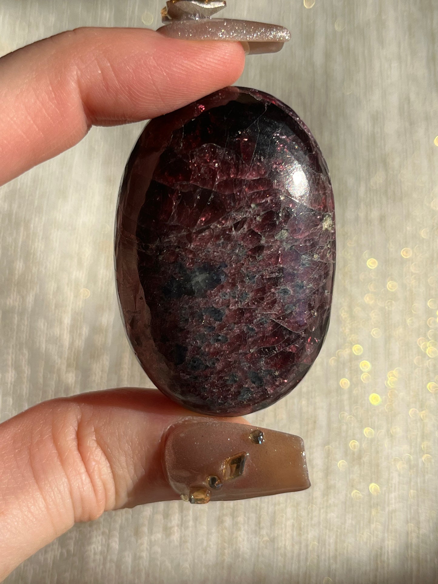 High Grade Gemmy Garnet Palmstone #A