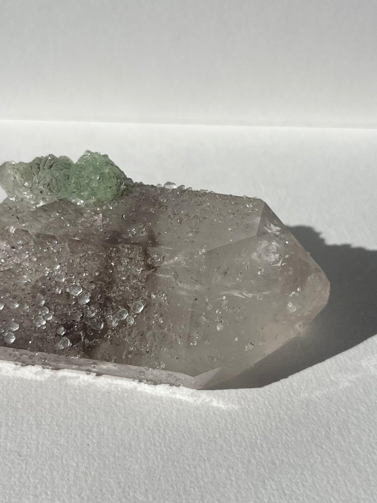 Hollow Core Streep Quartz with Analcime & Prehnite Coating with Epidote Inclusions Specimen with Enhydro (Collector’s Choice)