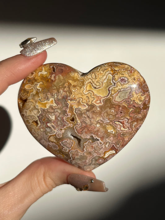 Golden x Pink Lace Agate Heart Carving A