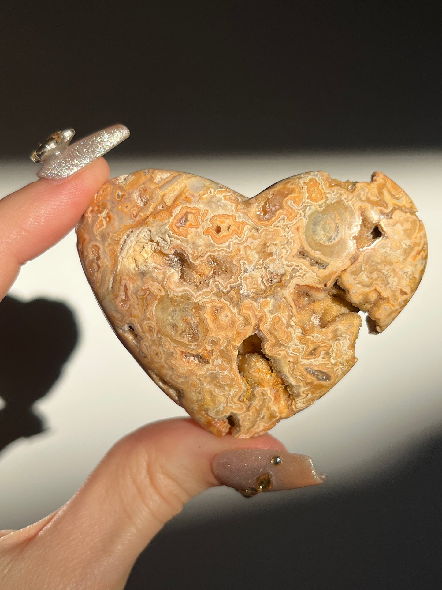 Golden Lace Agate Heart Carving F