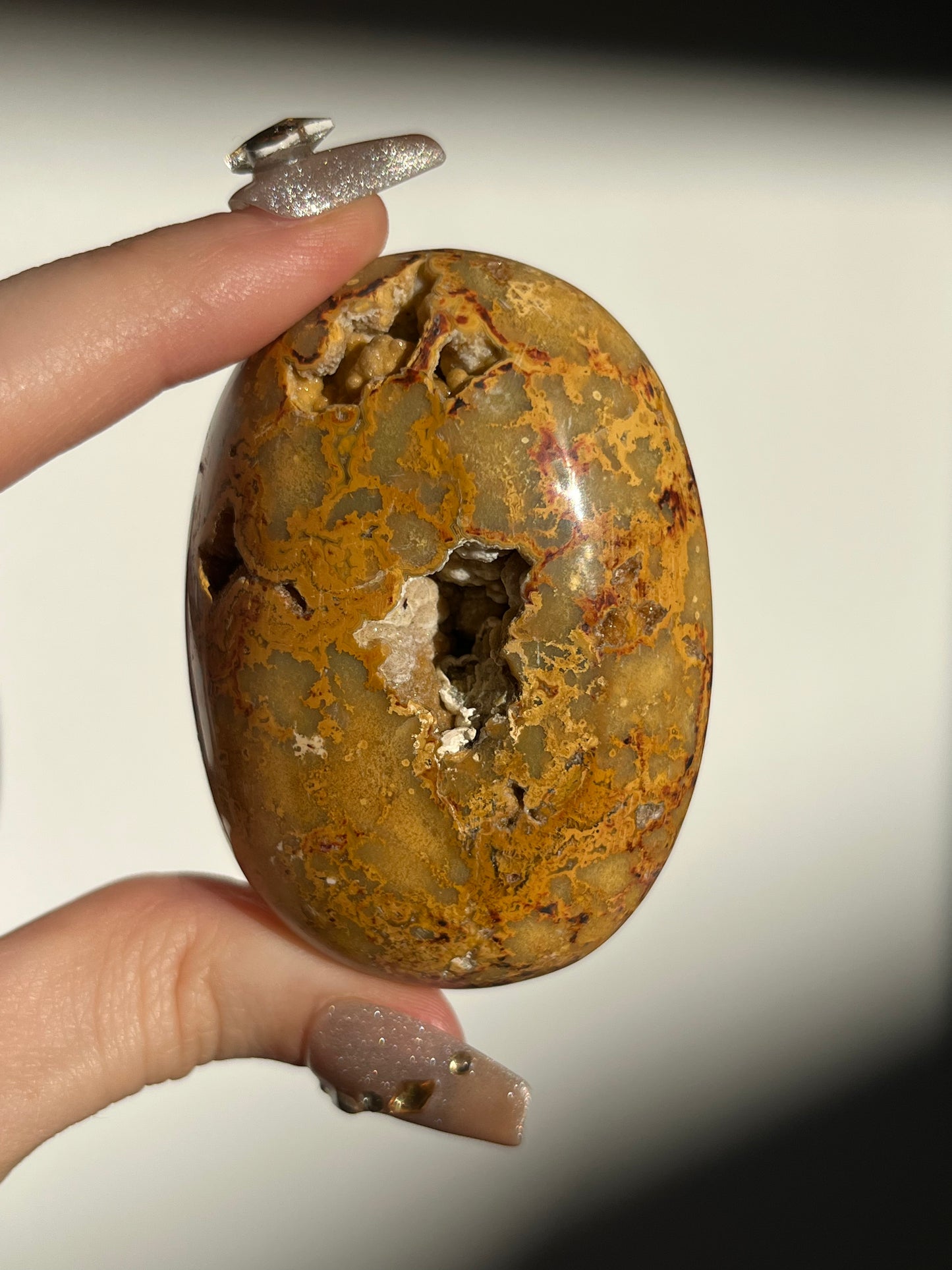 Golden Lace Agate Oval Palmstone H