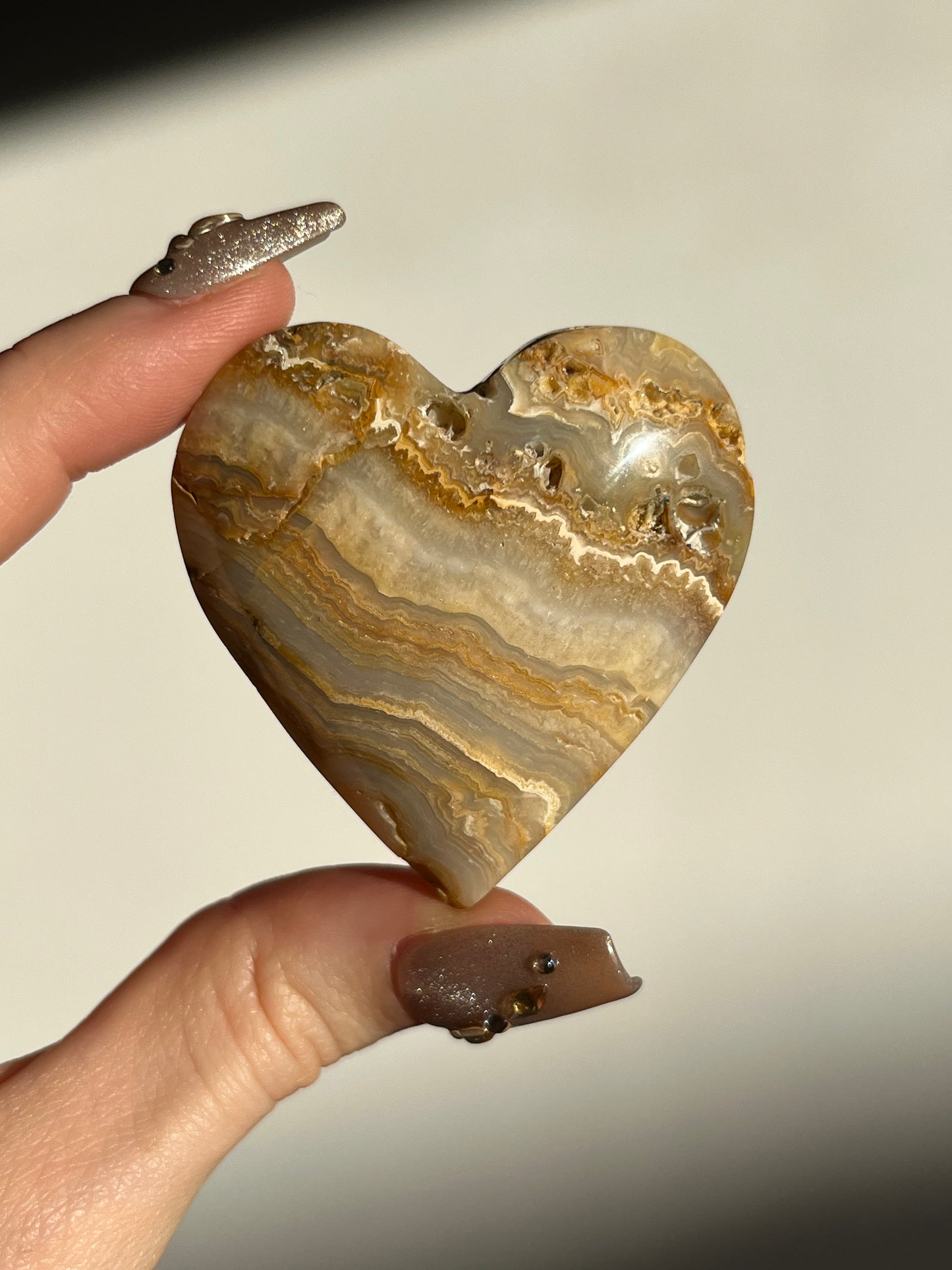 Golden Lace Agate Heart H