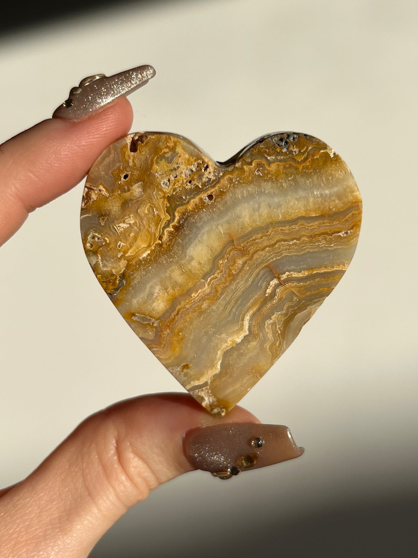 Golden Lace Agate Heart H