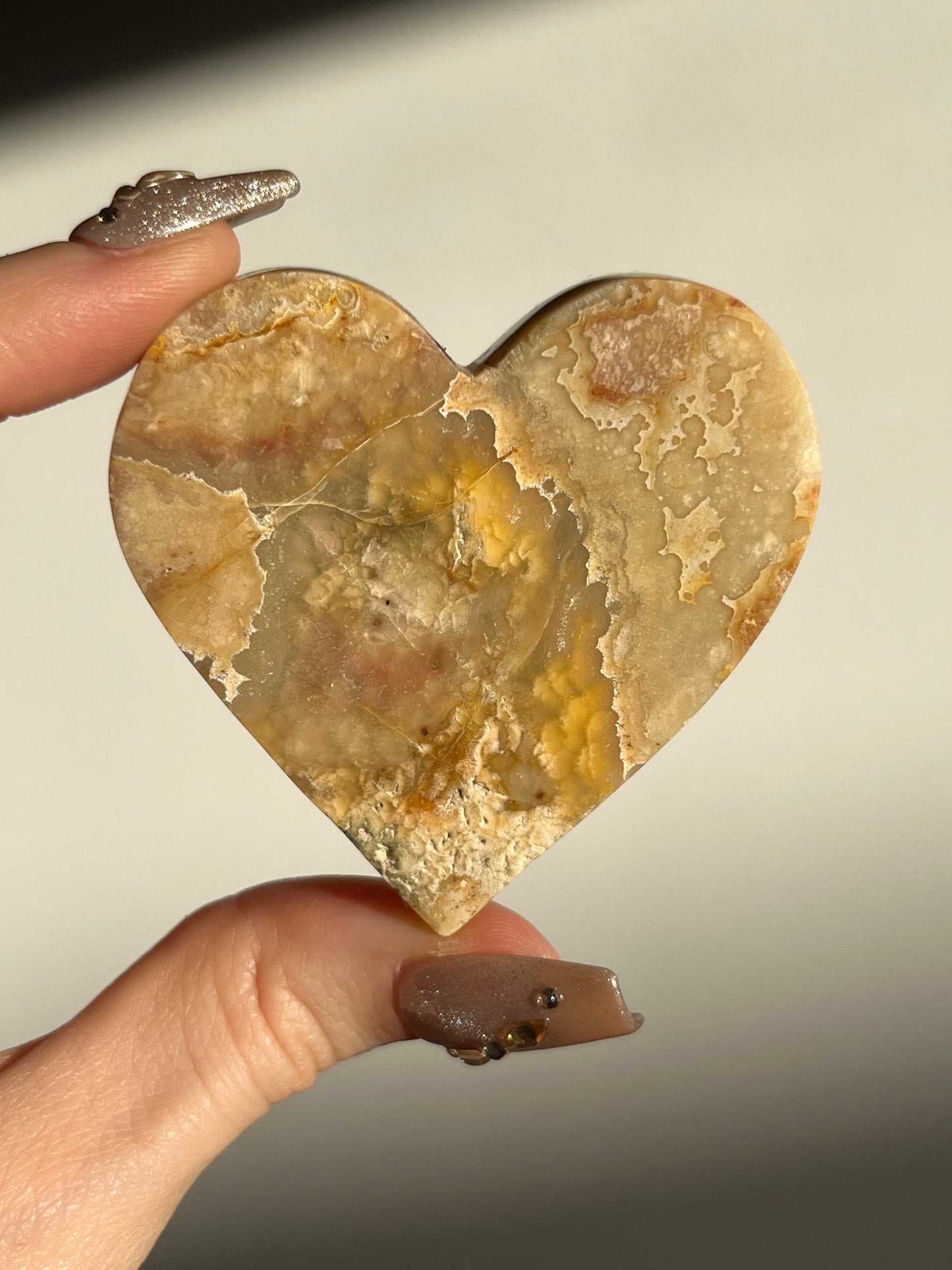 Golden Lace Agate Heart B