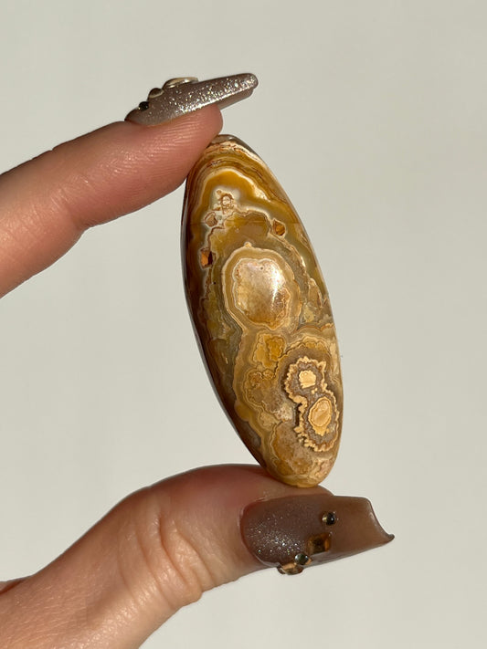 Golden Lace Agate Shiva with Parallax A