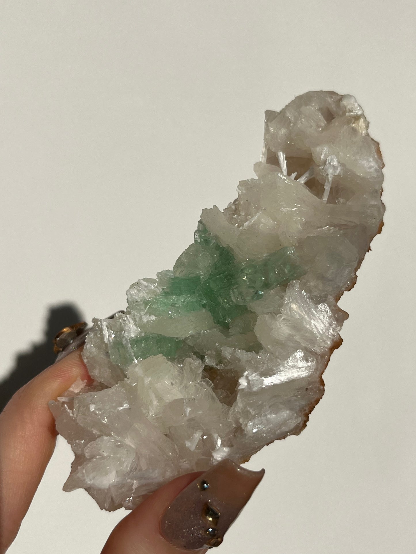 Pointed Fluorapophyllite with Stilbite, Calcite and Scolecite Specimen D
