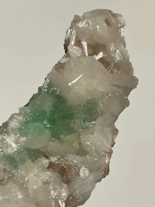 Pointed Fluorapophyllite with Stilbite, Calcite and Scolecite Specimen D