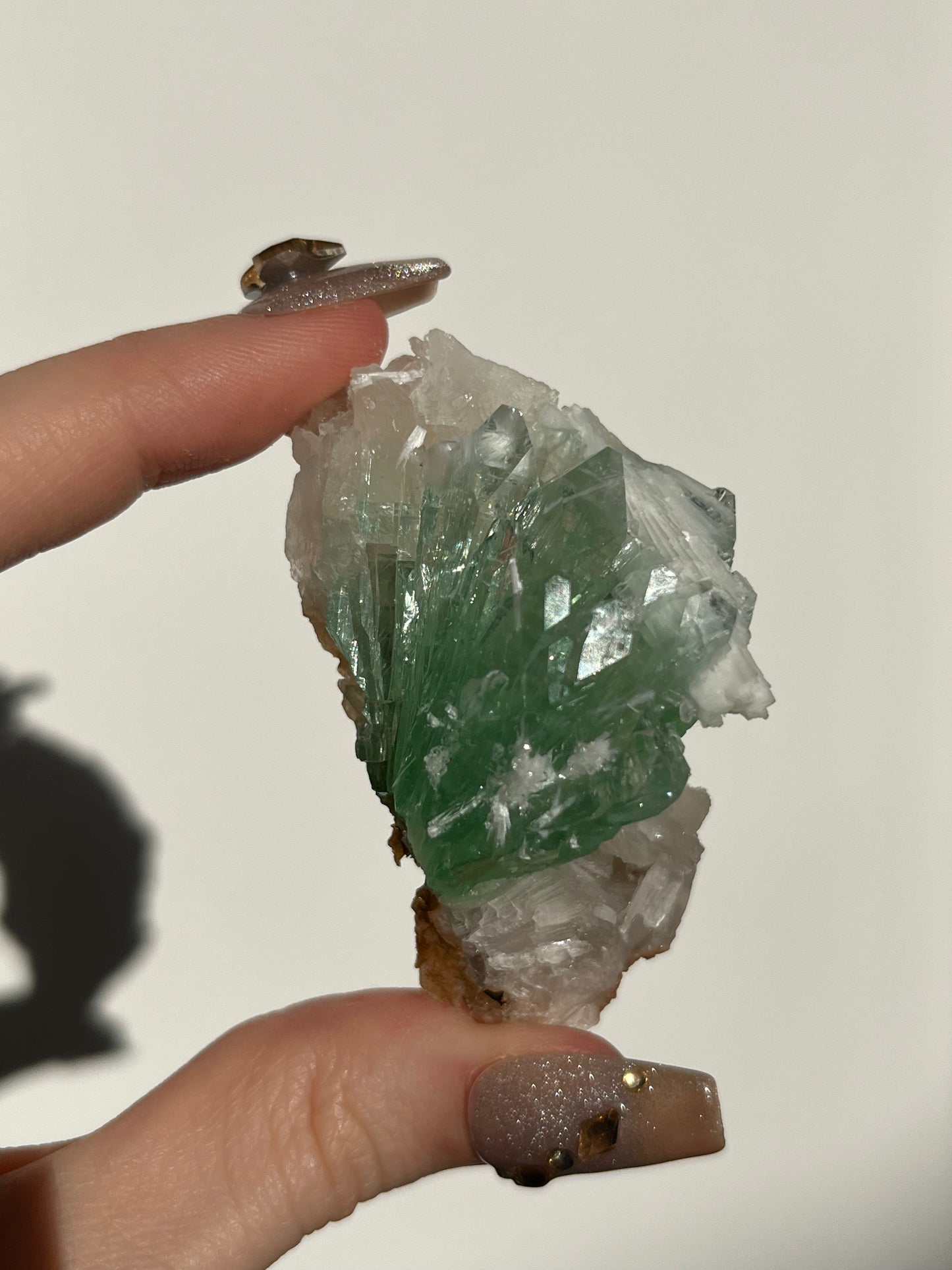 Pointed Fluorapophyllite with Stilbite, Calcite and Scolecite Specimen L