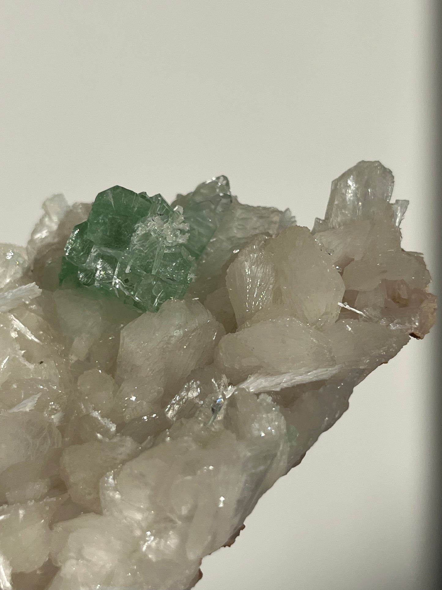 Pointed Green Fluorapophyllite with Stilbite, Calcite and Scolecite Specimen O