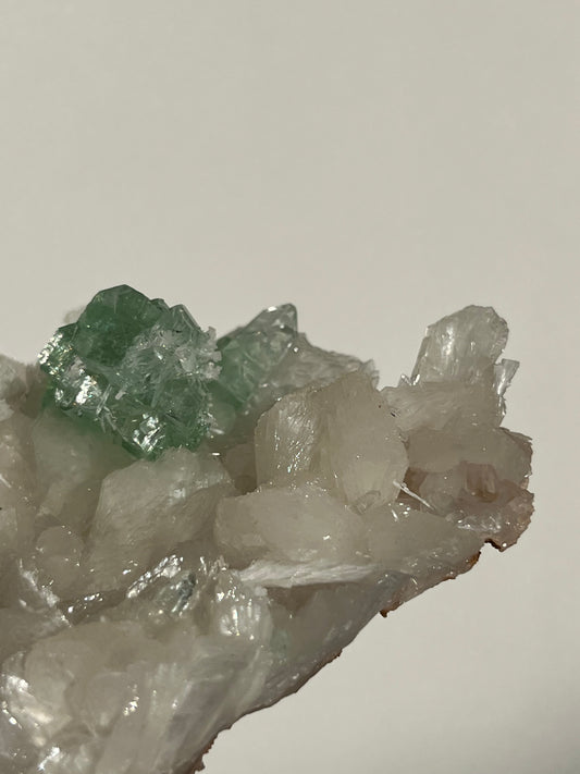 Pointed Green Fluorapophyllite with Stilbite, Calcite and Scolecite Specimen O