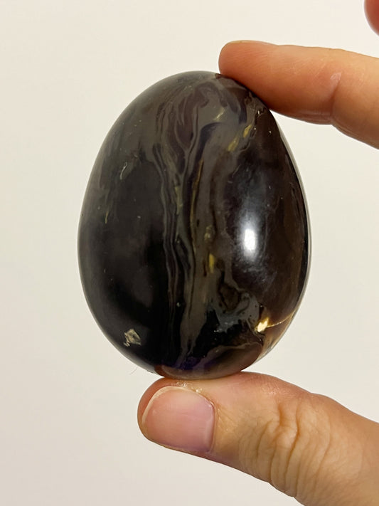 Indonesian Sumatran Amber Egg Carving #2