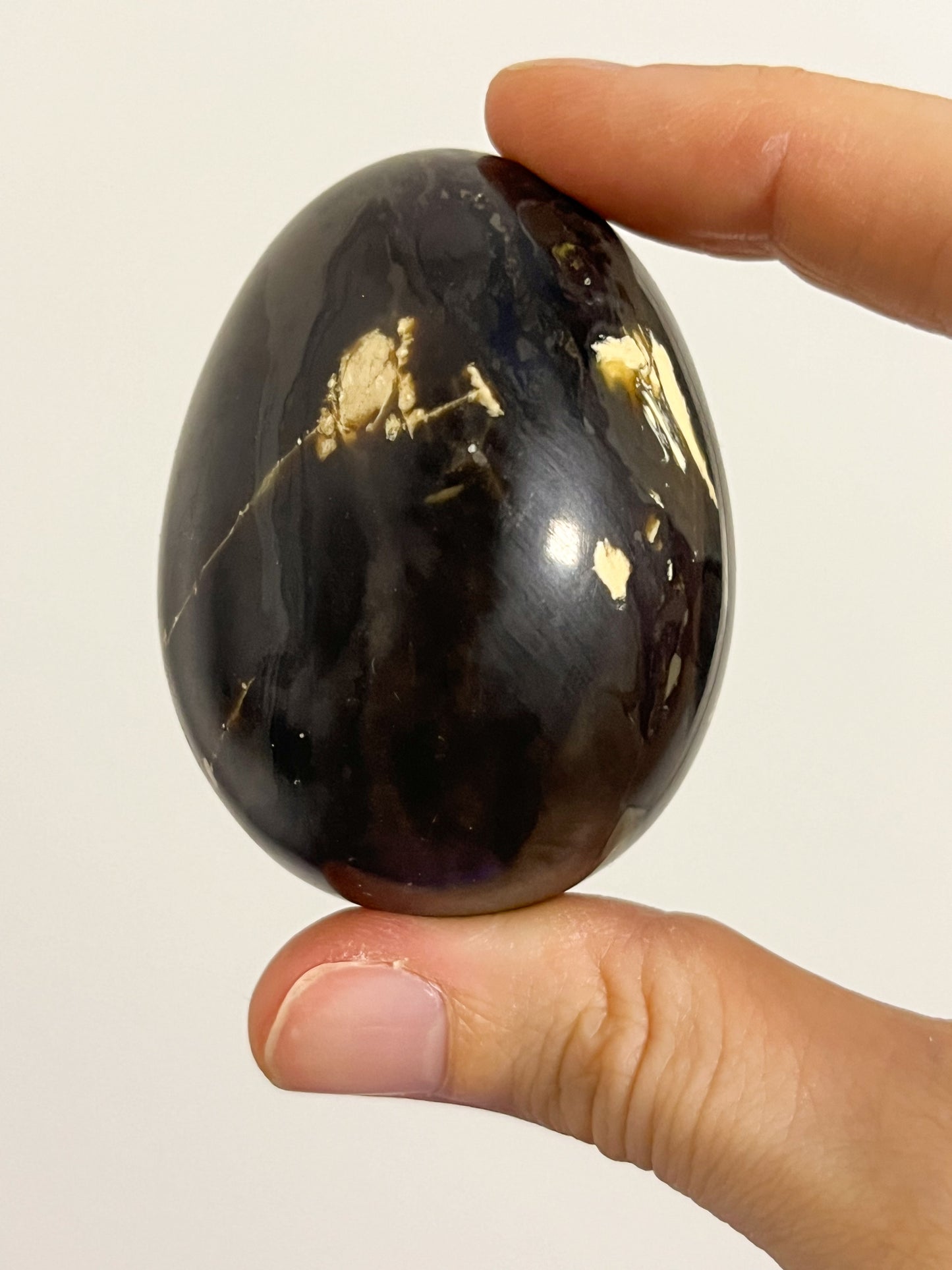 Indonesian Sumatran Amber Egg Carving #2