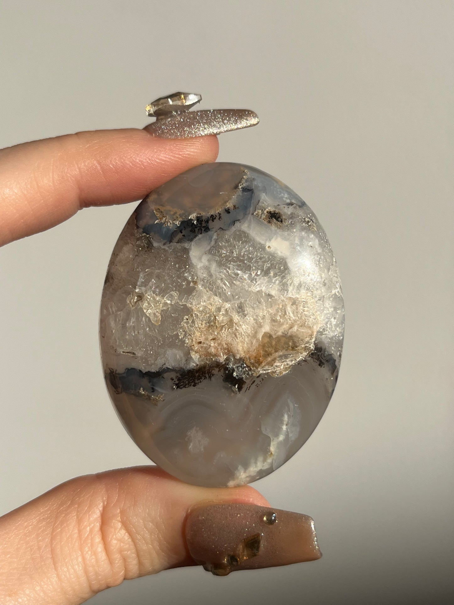 Flower Agate Palmstone with Quartz & Dendritic Inclusions D