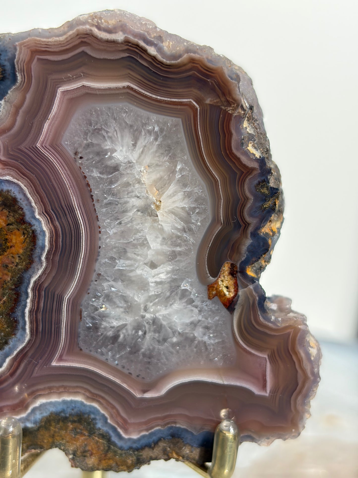 "Cosmic Curtain" Mauve Laguna Agate Specimen with Sagenite Inclusions and Parallax Effect