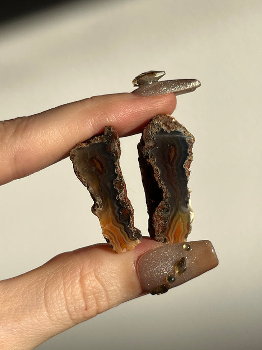 Dark Malawi Agate with Parallax Effect Pair H
