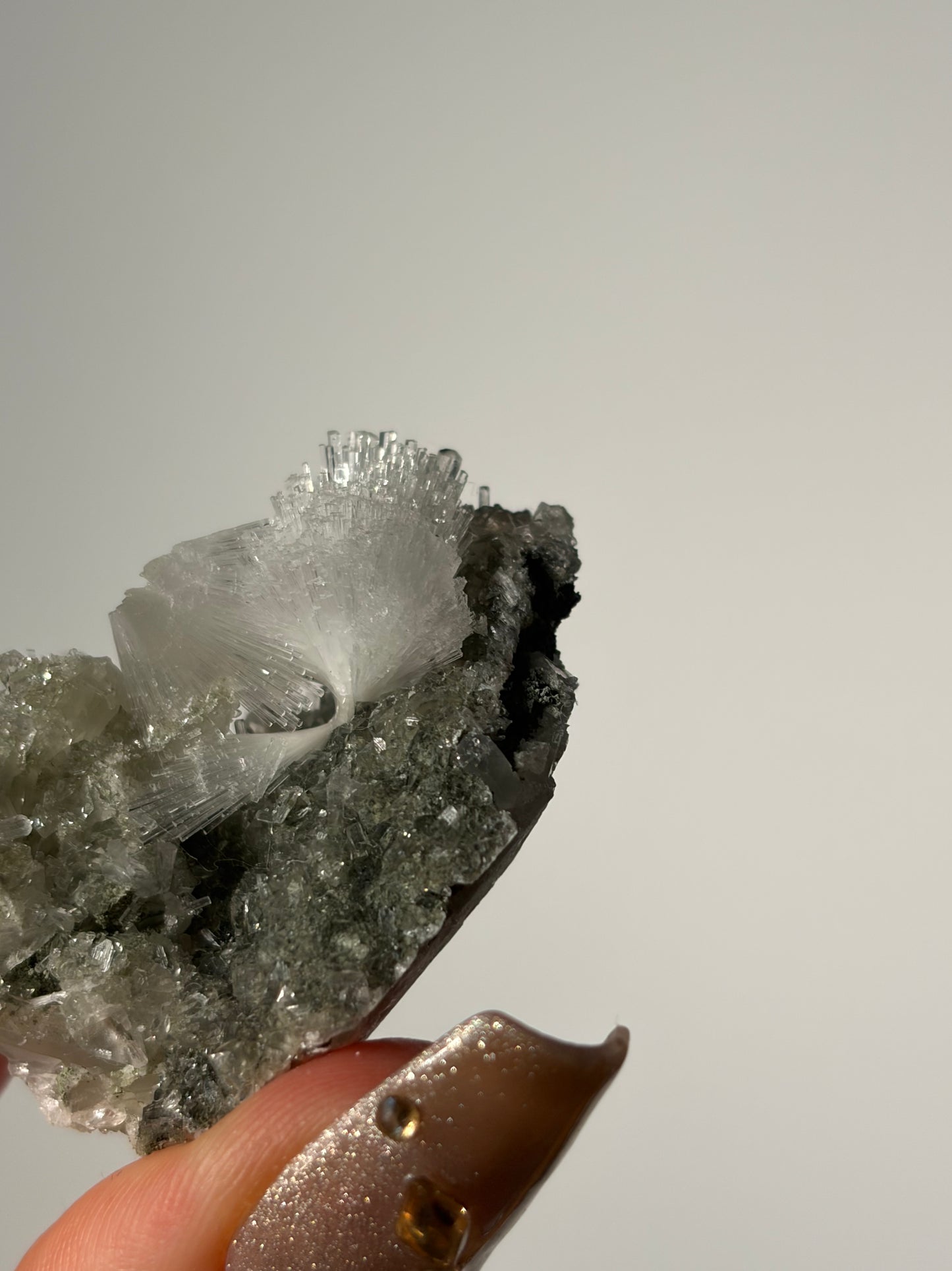 Bowtie Natrolite Specimen with Quartz and Apophyllite H