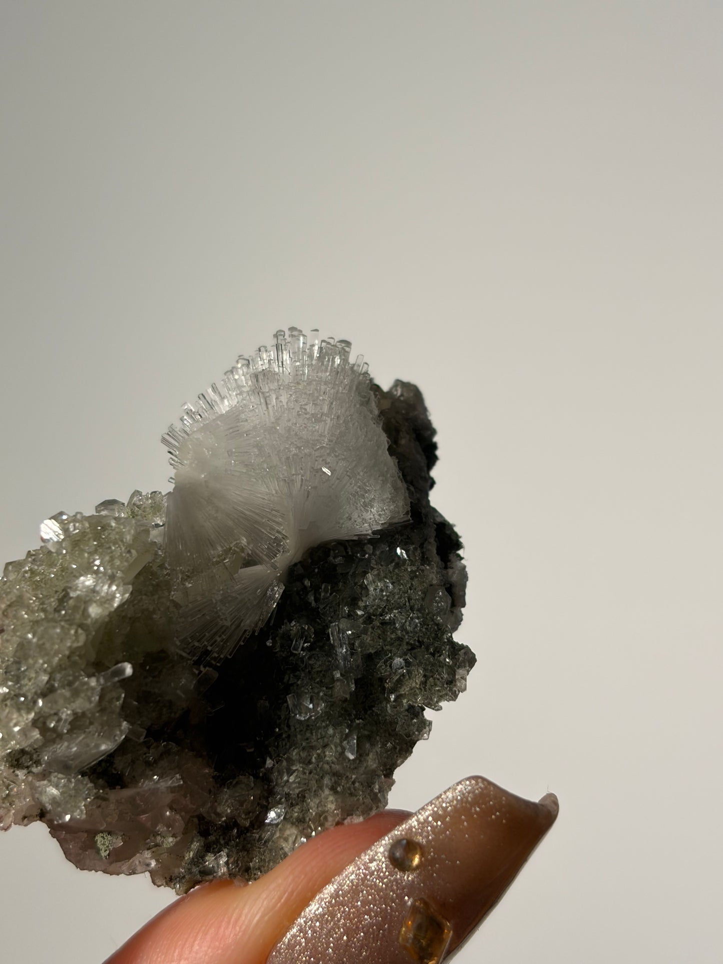 Bowtie Natrolite Specimen with Quartz and Apophyllite H