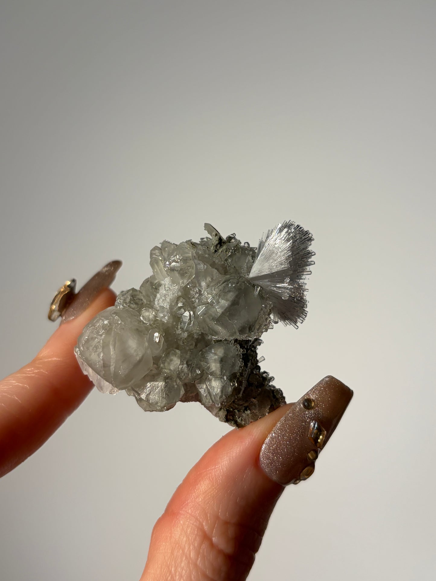 Natrolite Specimen with Quartz, Apophyllite & Calcite I