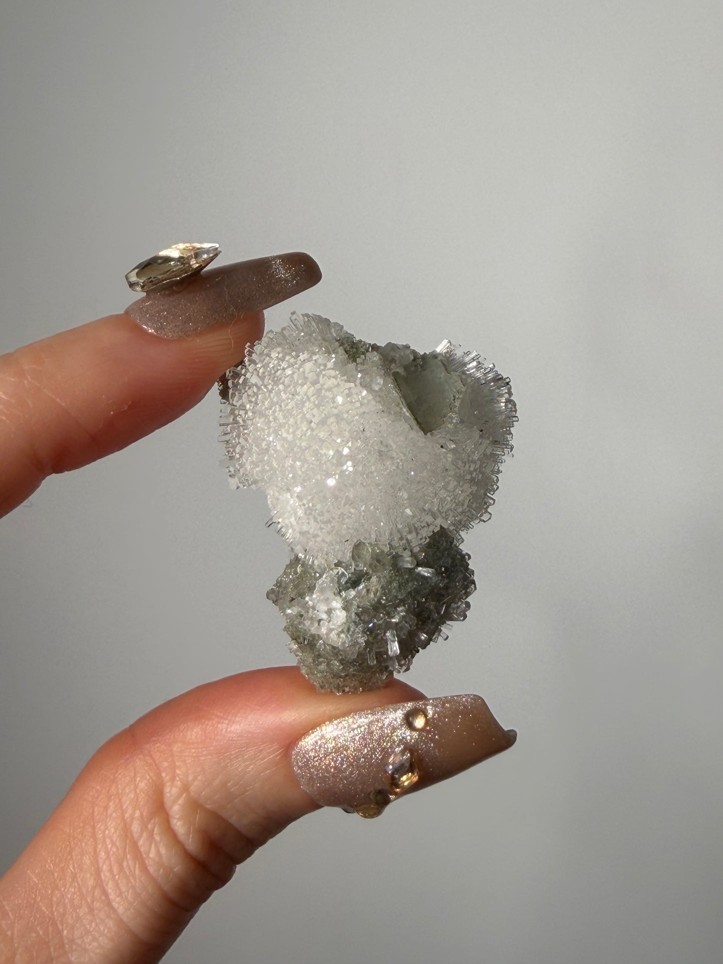 Natrolite Specimen with Apophyllite Coated Quartz Q