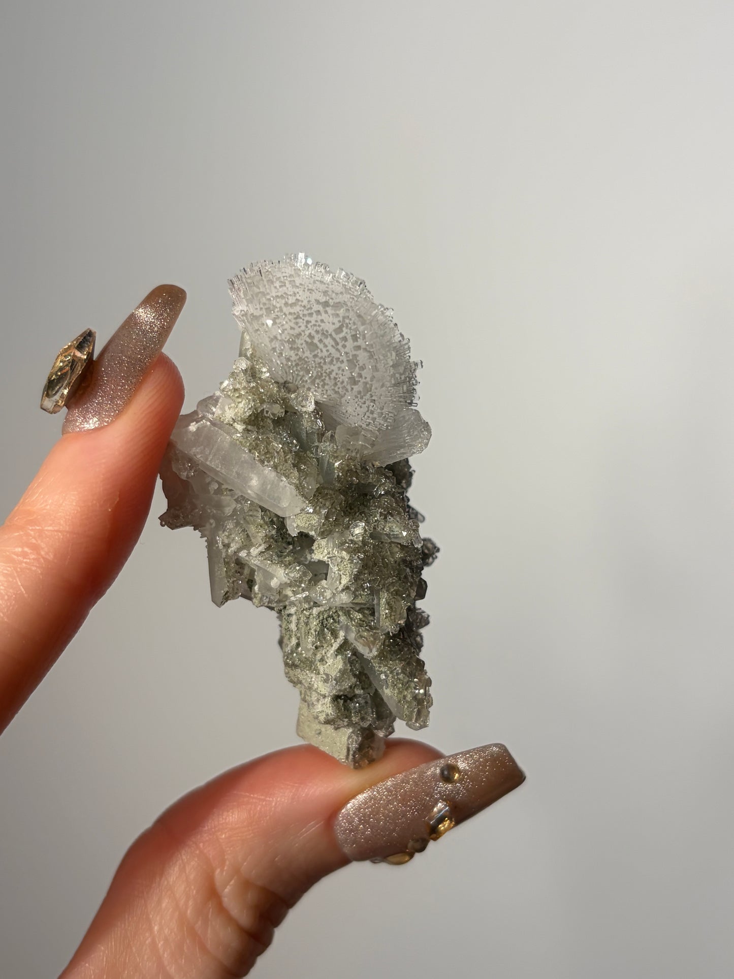 Natrolite Specimen with Stilbite & Apophyllite Coated Quartz and Rhombohedral Calcite R