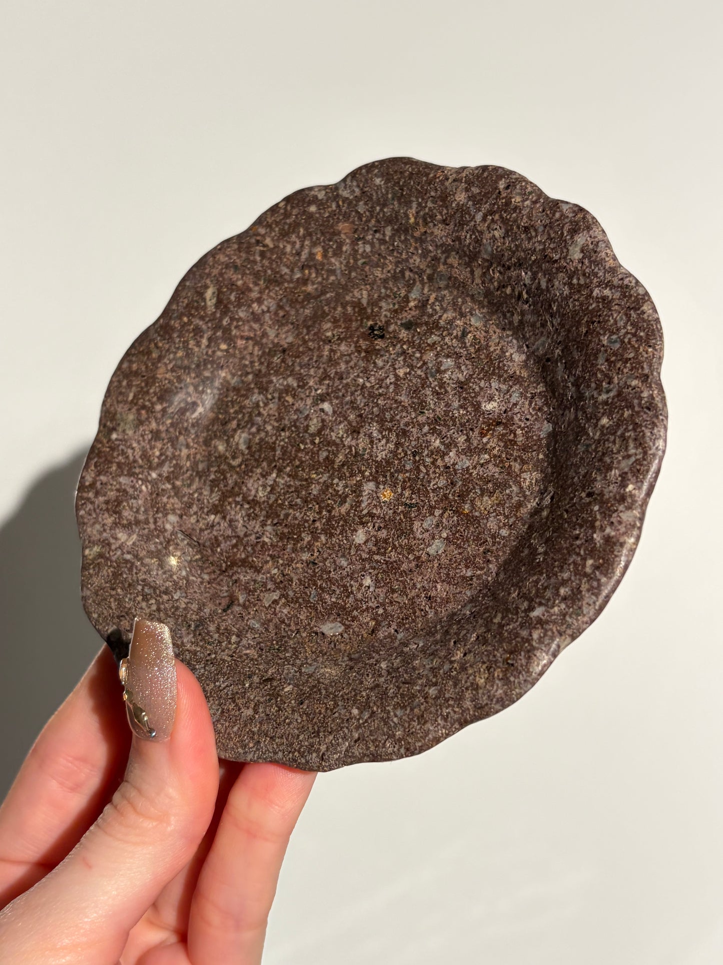Blooms Scallop Edge Basalt Ritual Platter