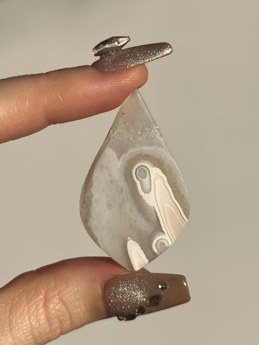 Orbicular Nebula Agate and Quartz Cabochon K