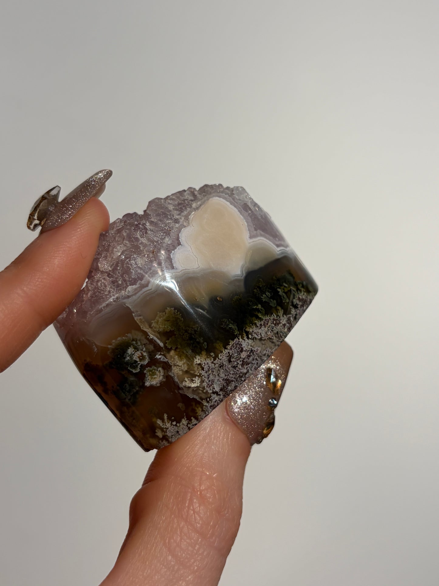 Orbicular Nebula Agate with Amethyst Freeform E