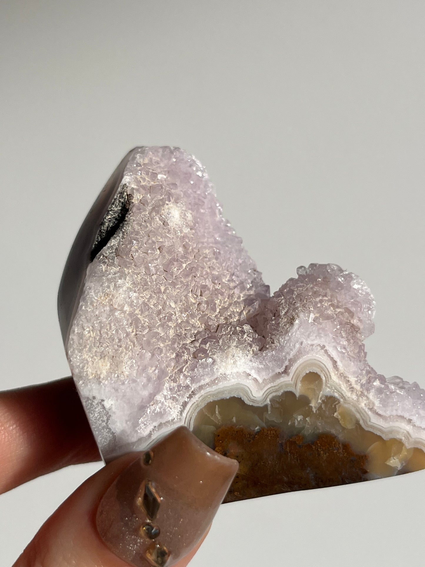 Nebula Agate Standing Freeform with Amethyst and Multicoloured Moss Inclusions G (Parallax Effect)