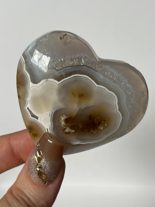 Nebula Agate with Scenic Moss Flatback Heart with Dendritic Inclusions J