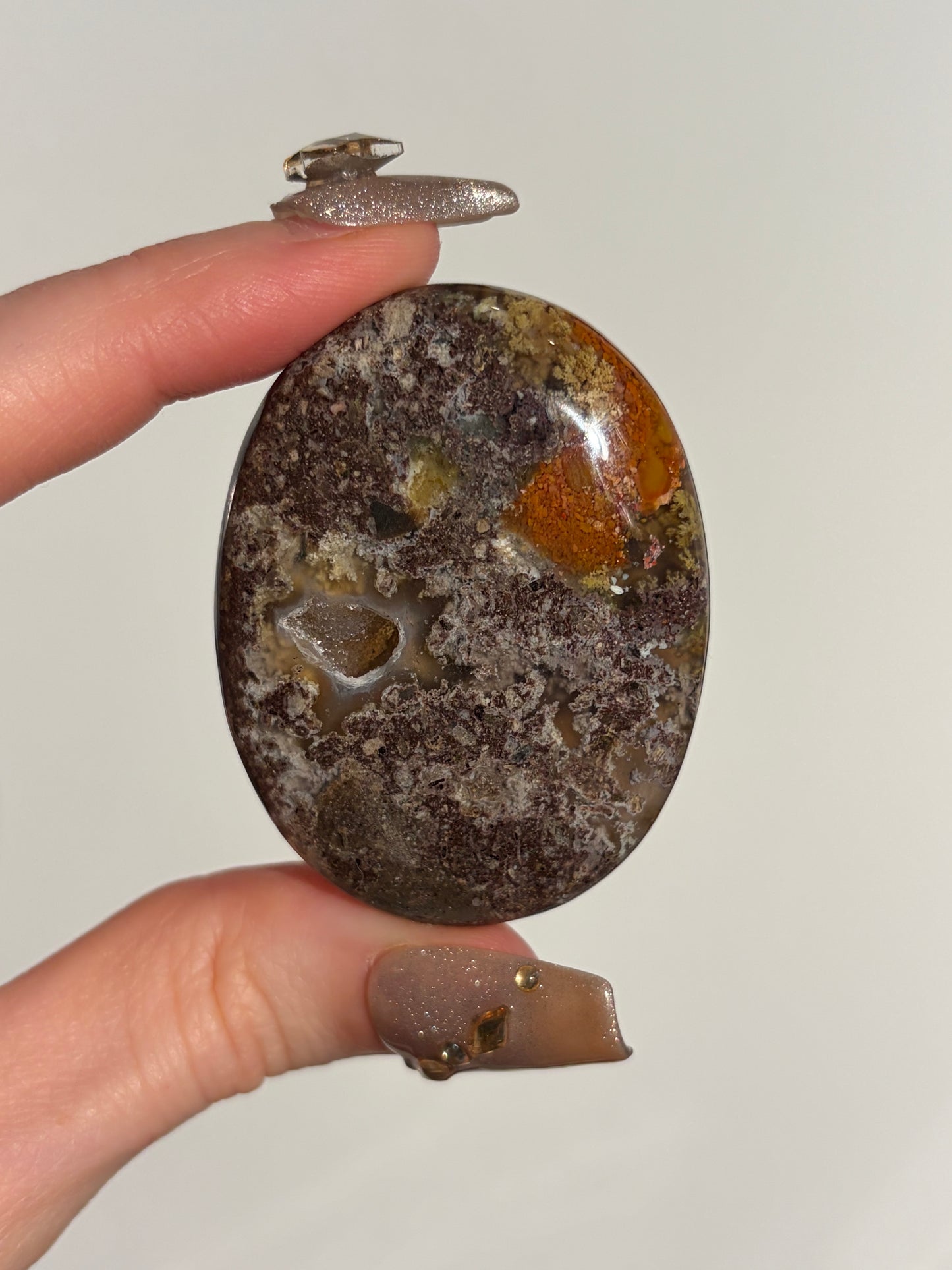 Nebula Agate Palmstone D