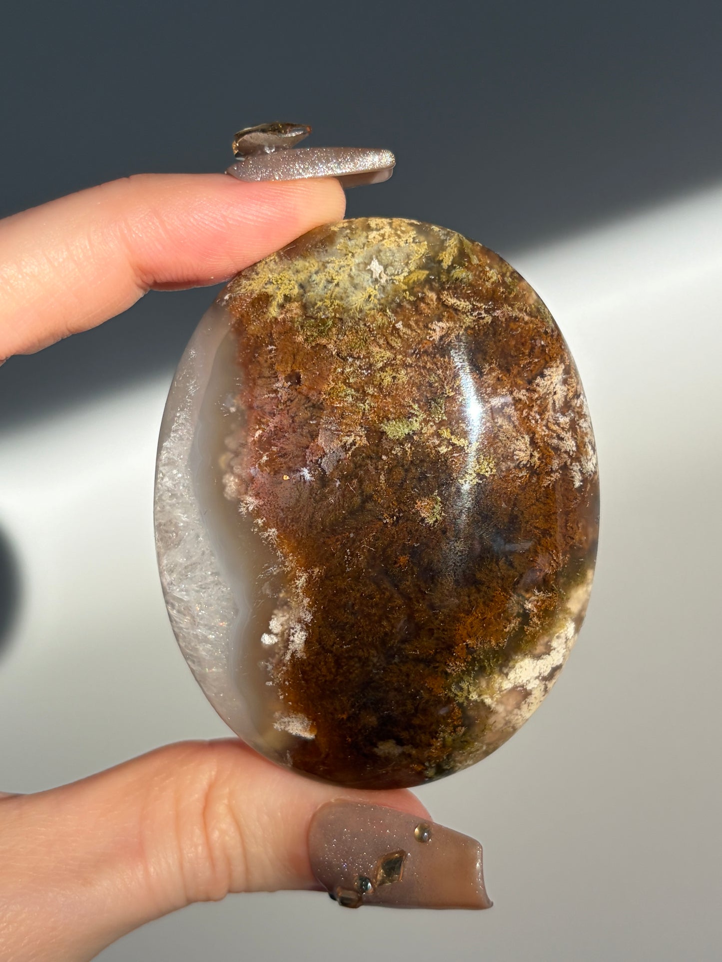Nebula Agate Palmstone N