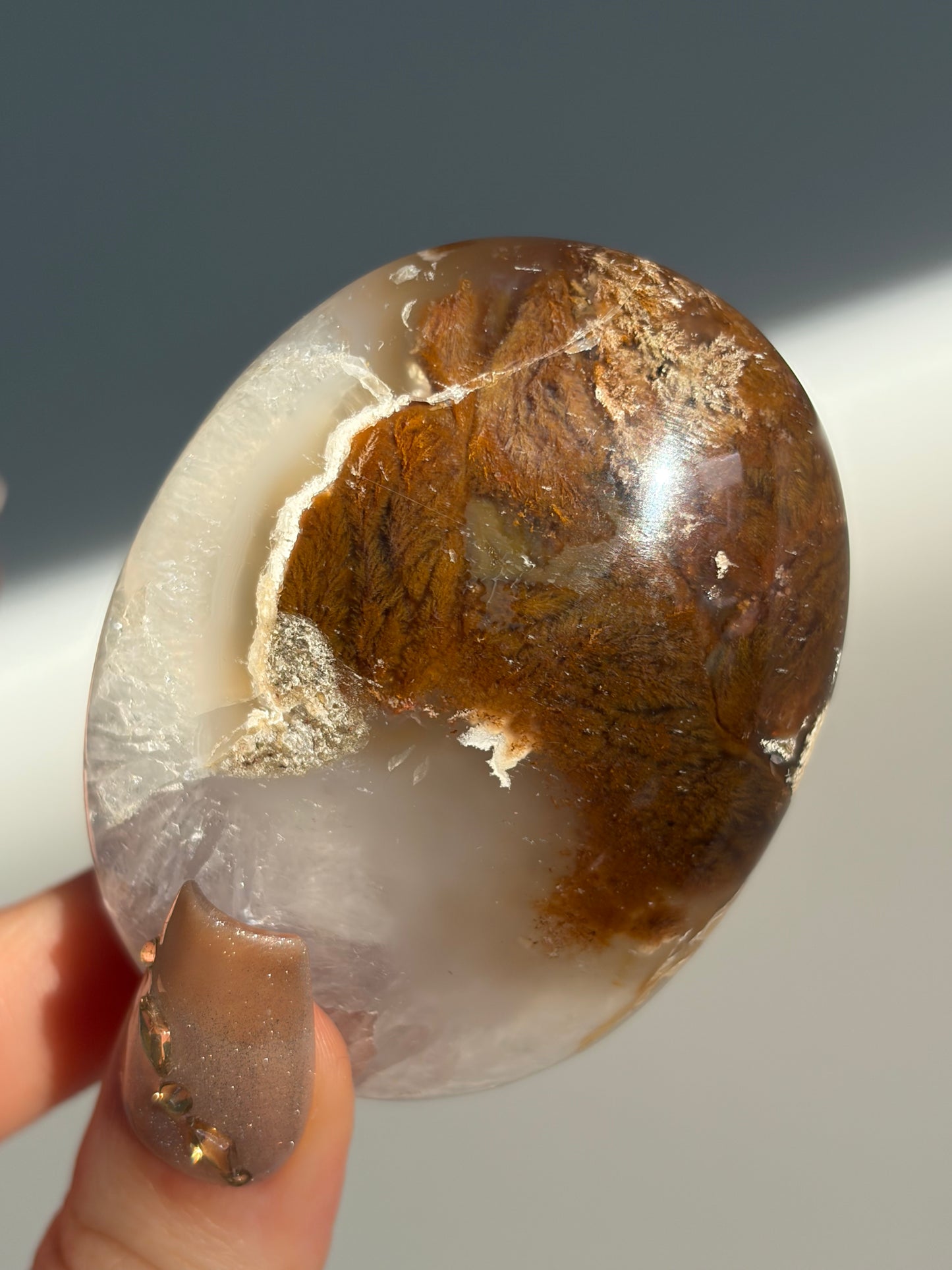 Nebula Agate Palmstone O
