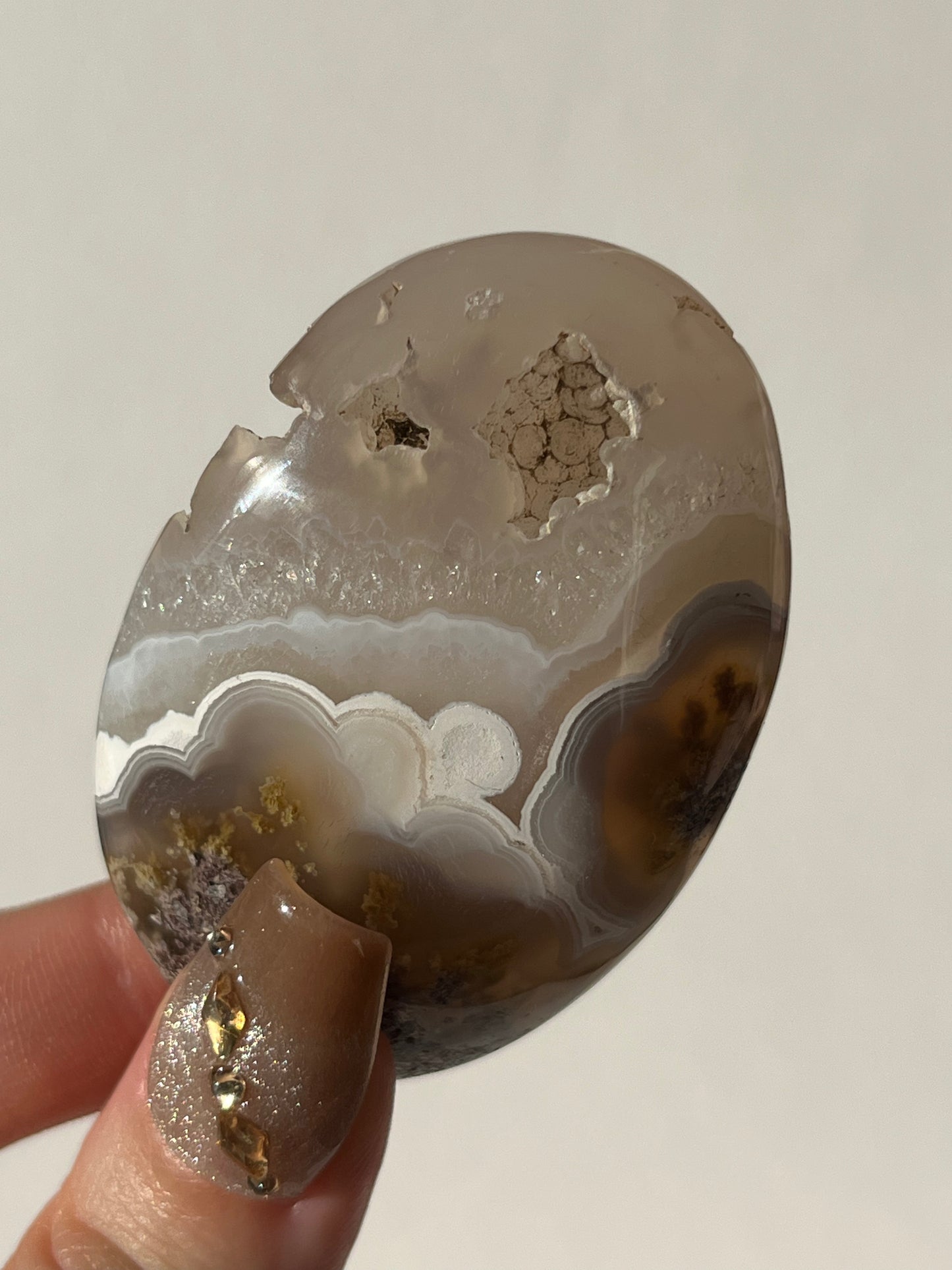 Nebula Agate with Scenic Moss Palmstone D