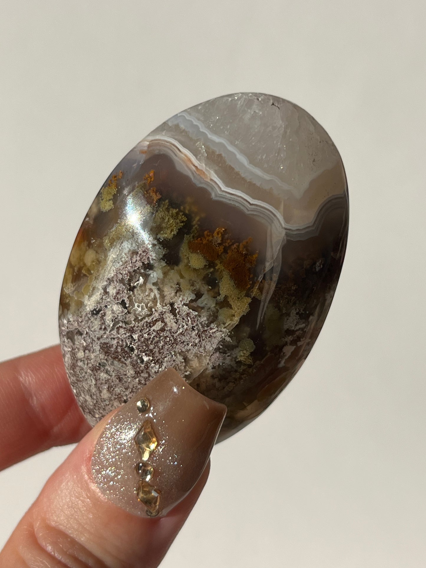 Nebula Agate Palmstone with Red Moss Inclusions H