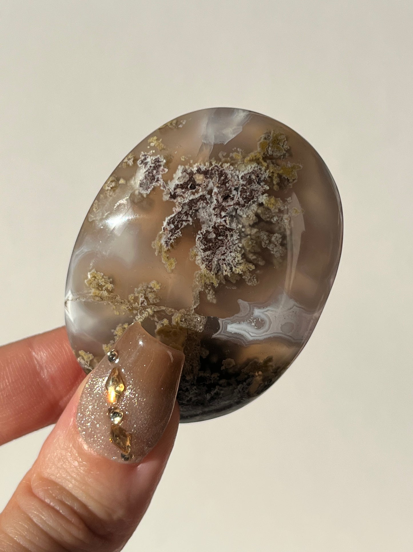 Nebula Agate with Amethyst Palmstone K