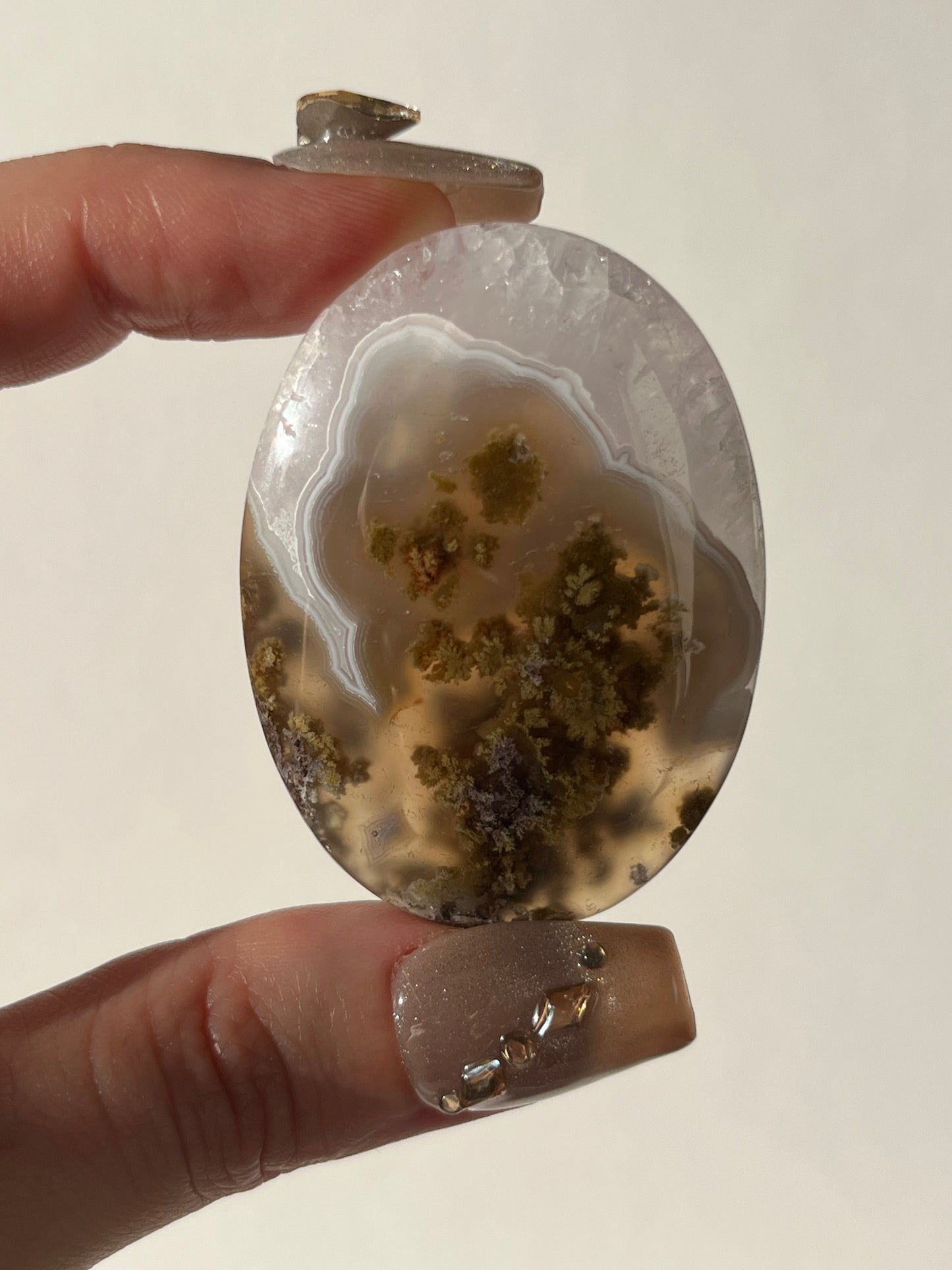 Nebula Agate with Scenic Moss Palmstone X