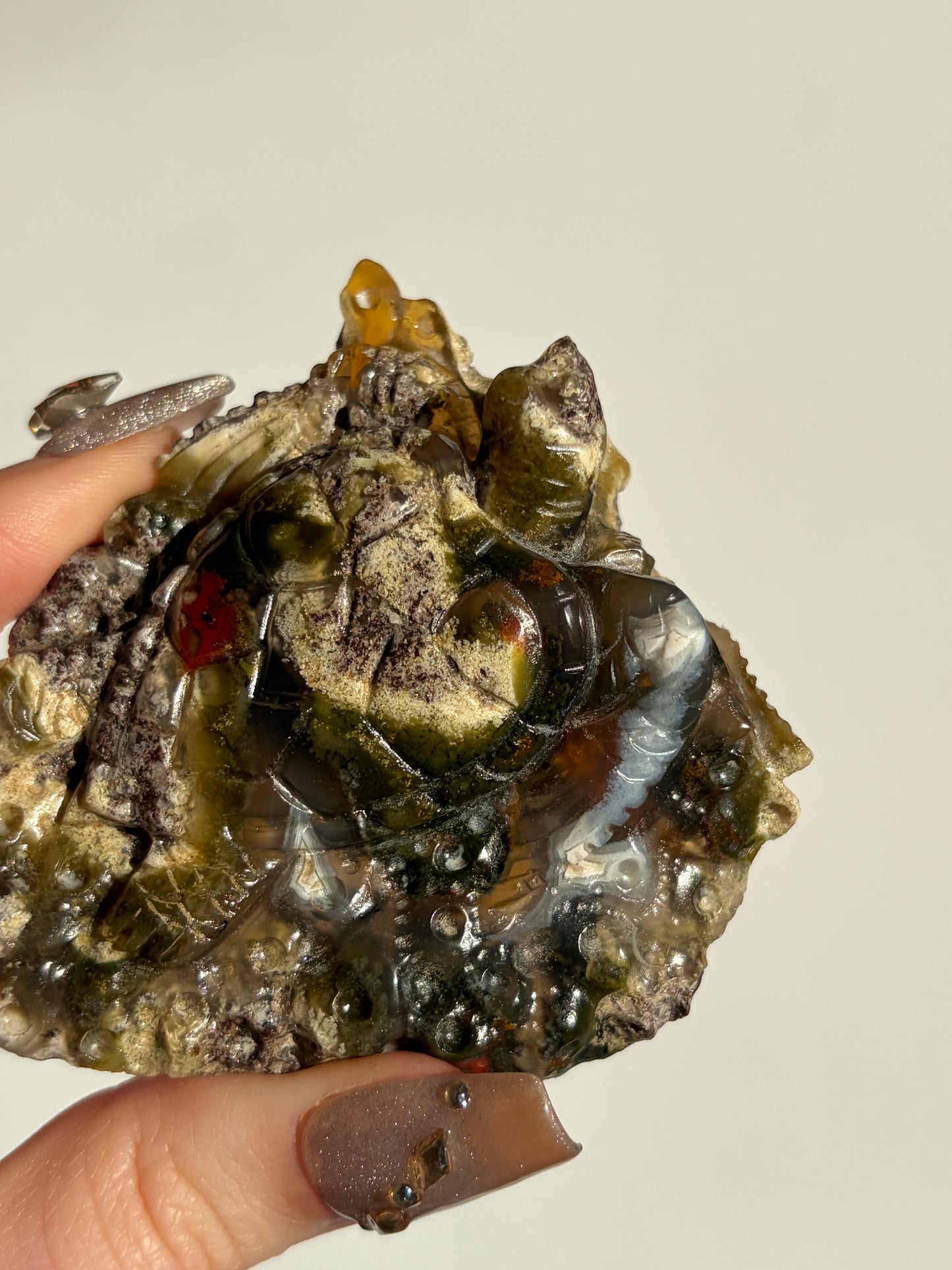 "Koral" Nebula Agate Sea Turtle Carving