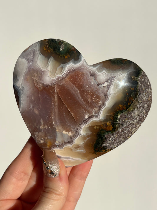 ‘Velaris’ Orbicular Nebula Agate with Amethyst, Scenic Moss and Dendritic Inclusions Heart Statement E