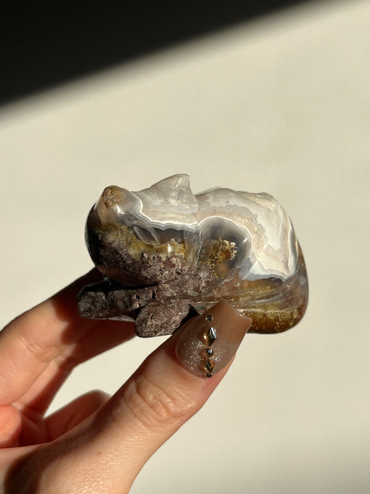 ‘Persia’ Nebula Agate and Scenic Moss Cat Carving
