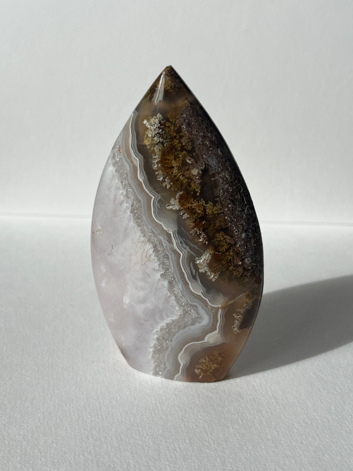 Nebula Agate Flame with Dendritic Inclusions A