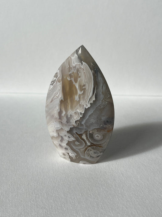 Orbicular Nebula Agate Flame with Dendritic Inclusions C