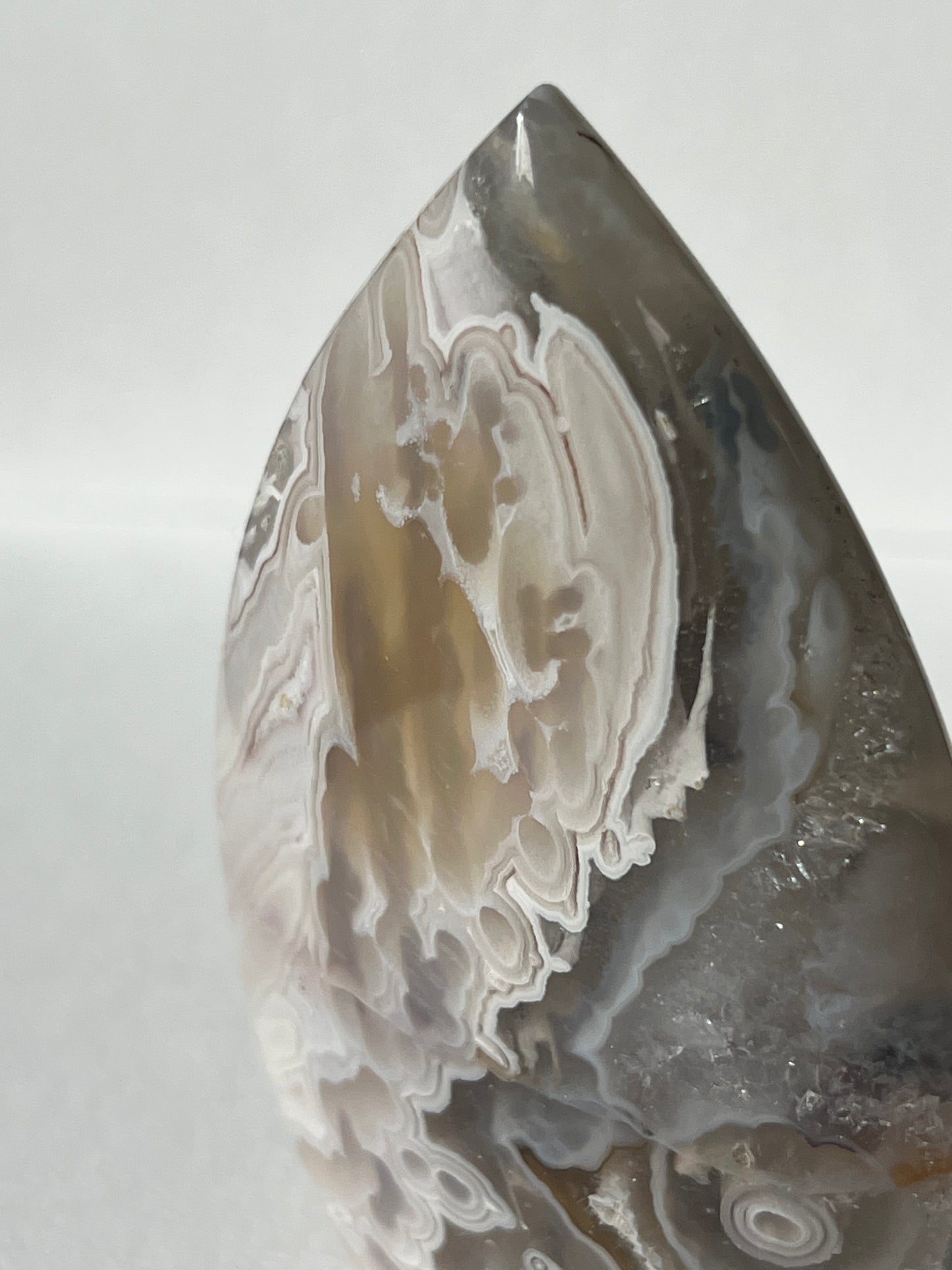 Orbicular Nebula Agate Flame with Dendritic Inclusions C