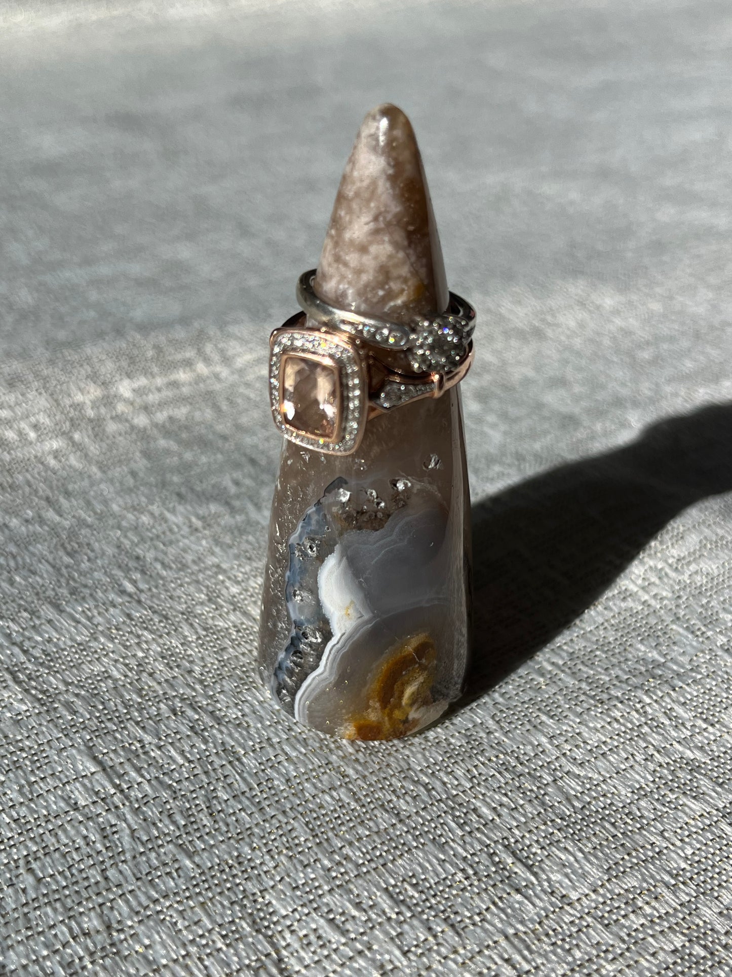 Nebula Agate Ring Holder E