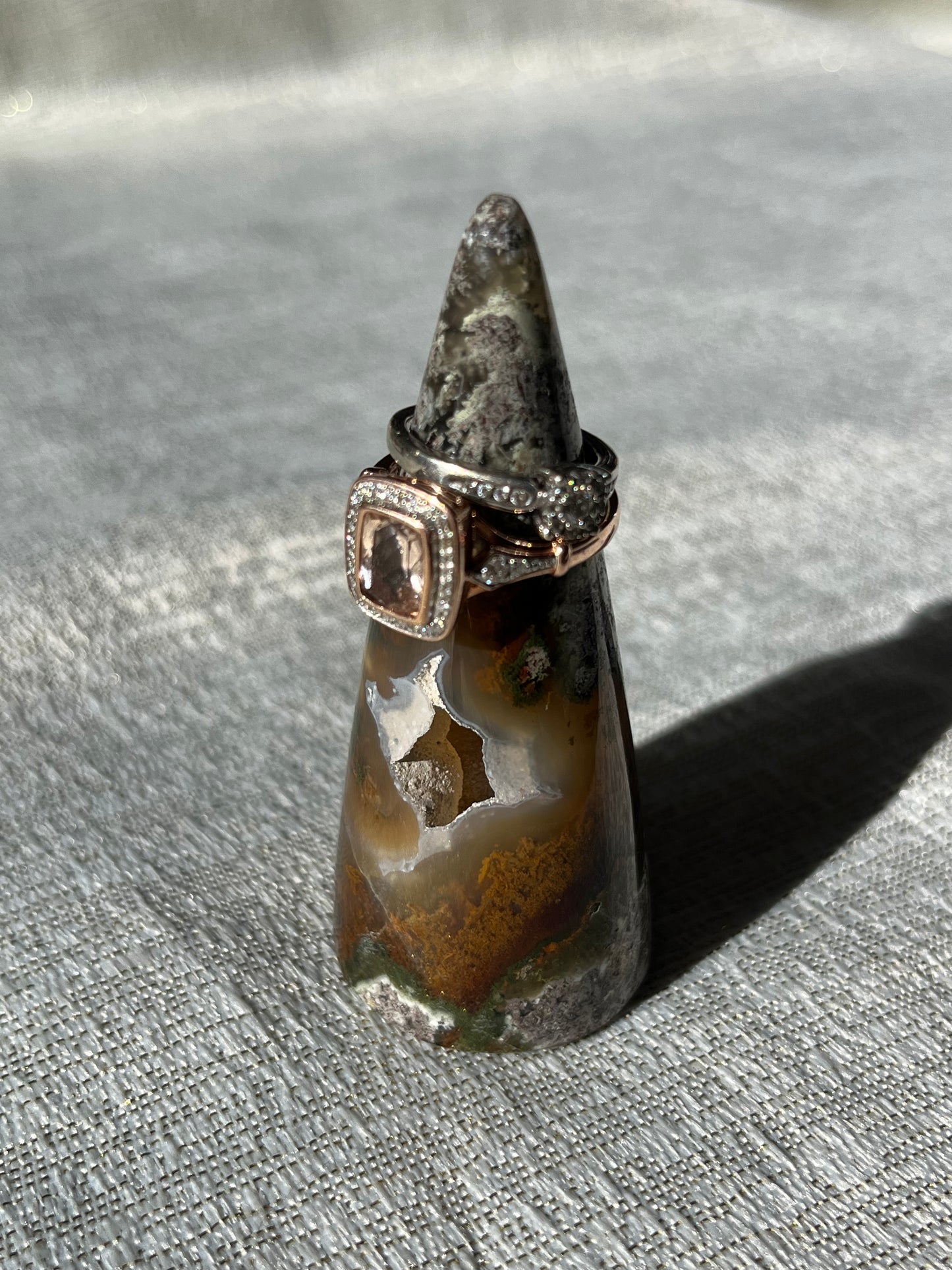 Nebula Agate Ring Holder F