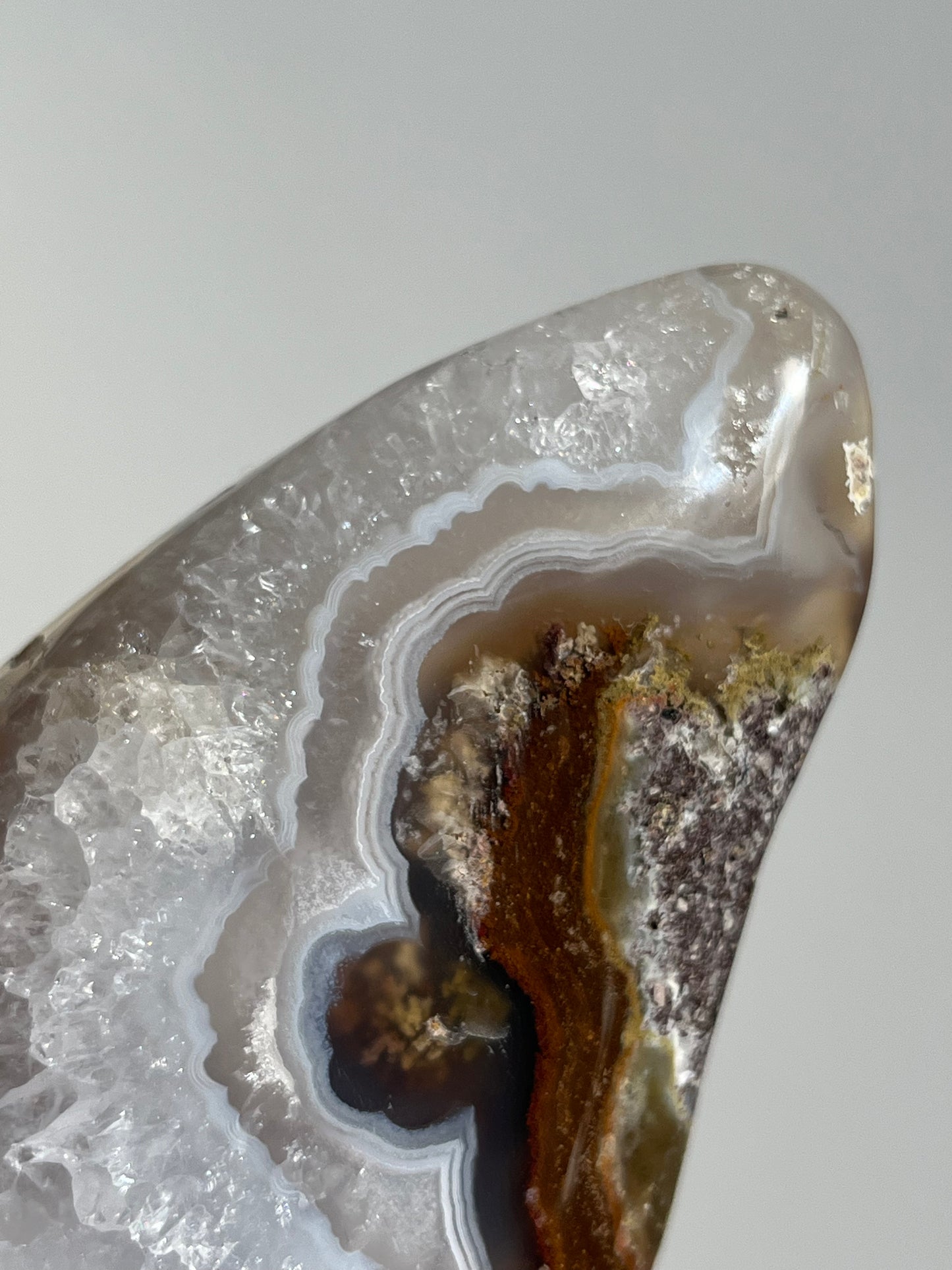 ‘Opaline’ Nebula Agate with Scenic Moss and Dendritic Inclusions Freeform